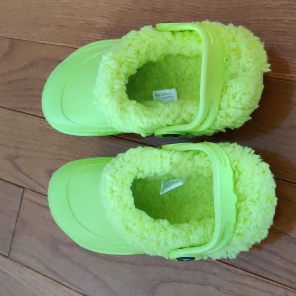 Cute boys faux fur sock slippers - Picture 3 of 4